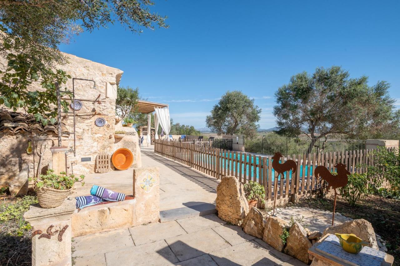 Son Pusseta Villa Petra  Exterior photo